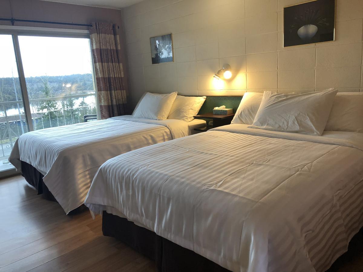 Holiday House Motel Ladysmith Zewnętrze zdjęcie